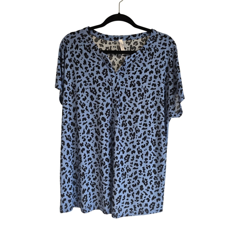 26 International Womens Blue Leopard Print Split Neck Short Sleeve Top XL